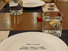 餐具摆设-Mark&Mars Restaurant