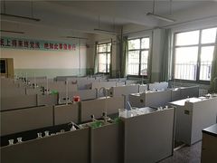 -山东省青岛第六十二中学