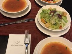 -WOLFGANG PUCK KITCHEN & BAR(迪士尼小镇店)