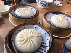 蟹黄汤包-裕兴记·三虾面(西北街总店)