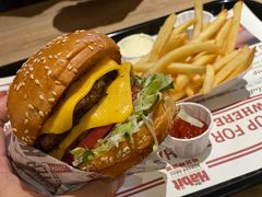 -The Habit Burger Grill 哈比特汉堡(复兴soho店)