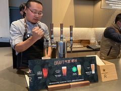 -星巴克臻选(上海合生汇1F店)