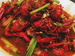 -沪小胖小龙虾(淮海中路旗舰店)
