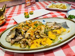 顺德蒸无骨鲫鱼-龙桥私厨·姜花菊花过桥鱼·顺德菜(容桂店)