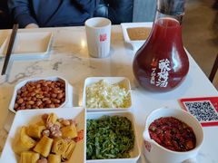 自制酸梅汤-丁卯•铜锅涮肉(工体店)