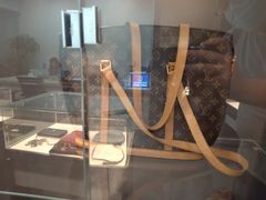 -用真奢侈品名表名包回收中心(朝阳万达店)