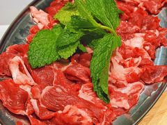-王奋斗贵州酸汤牛肉火锅