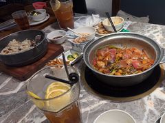 -禄婶鸡煲·打边炉