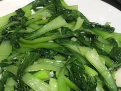 -梓檚中餐厅湖北菜小龙虾武昌鱼排骨藕汤(黄鹤楼店)