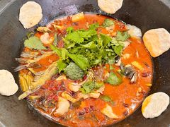 -丹水桥地锅鱼·翘嘴鲌·地方特色全鱼宴(丹江口大坝店)