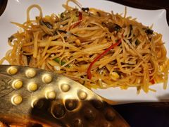 -天山醉美辣子鸡(文艺路店)