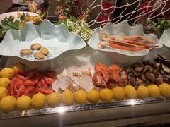 -广州万富希尔顿酒店-感趣自助餐厅·生蚝海鲜刺身