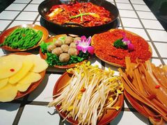 -贰回巷火锅馆(钟楼店)
