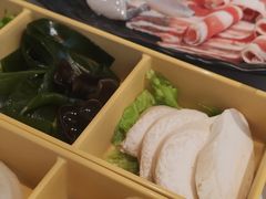 -呷哺呷哺 黄金牧场 (新中关购物中心店)