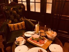 -LONG BAR 廊吧(外滩华尔道夫酒店)