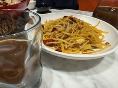 -渝信川菜 · 川味家常菜(财富购物中心店)