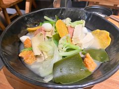 -万记麻辣烫国展总店