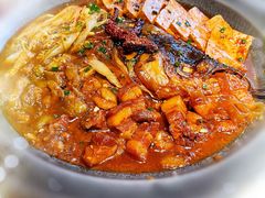 东北铁锅炖有机鱼头-奉天小馆·非遗东北菜(济南万象城店)