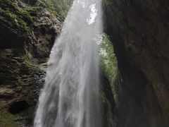 -龙水峡地缝景区