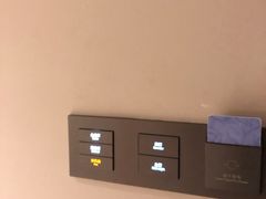 -汉庭优佳酒店(深圳宝安万达广场店)