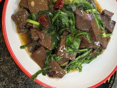 韭菜炒羊血-莒县世起全羊馆(塔桥人家店)