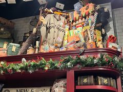 -九又四分之三站台哈利波特商店