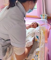 -深圳港龙妇产医院