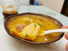 金瓜玉米龙骨汤-大妈饺子馆·特色锅包肉·饺子(鼓楼店)