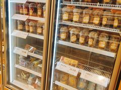 -三只松鼠生活馆(芜湖弋江金鹰店)