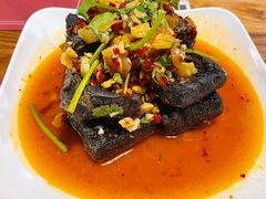 老长沙臭豆腐-湘里乡亲甲王二老店
