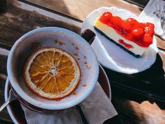 樱桃芝士蛋糕-新沙洞咖啡(泉乐坊店)