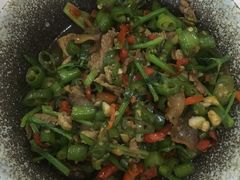 小炒肉-老游独一佳湘菜馆(高新四路店)