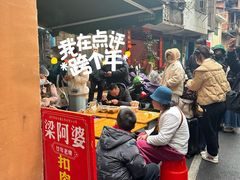 -梁阿婆廿年老牌扣肉糯米饭
