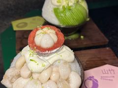 -三出山火锅(南京万象天地店)