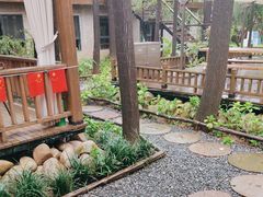 -林间山庄