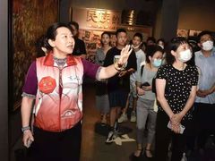 -龙华烈士纪念馆-停车场