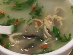 羊肉汤-台北楚楚园馅饼粥(虹桥南丰城店)