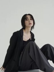 -变画·发型STUDIO