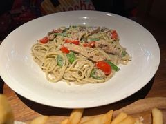 黑松露奶油鸡肉通心面-Magnet磁食(愚园路店)