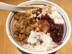-蓉李记成都名小吃(武汉经开万达店)