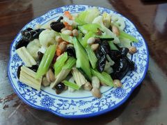 素什锦-八爷手擀炸酱面(张家窝店)