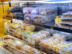 面包甜点陈列柜-幸福蛋糕坊(金顶街店)