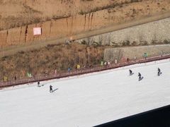 -采薇庄园四季滑雪场