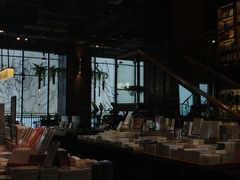 -半山书局(新世纪商城店)
