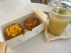 -爱达乐面包生日蛋糕(旭海时代广场店)