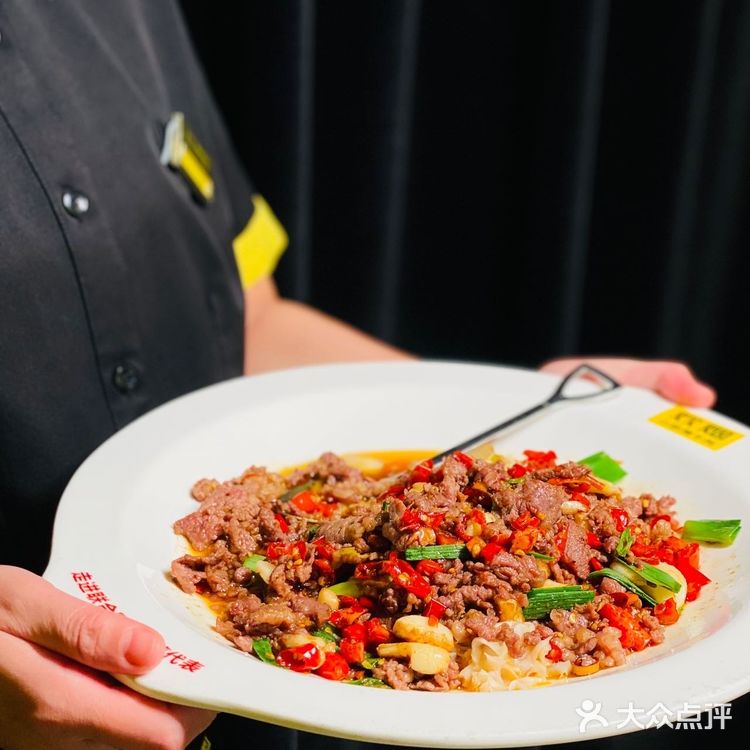 炊烟小炒黄牛肉｜美食热门榜No.1 上海湘菜排队王