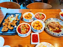 -炉小二铜锅牛蛙•川湘菜(三里屯店)
