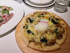 -Mogul Eatery·大亨餐酒馆