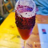 晚上八点多路过去的 点了几个菜都没有了 最后点了个榴