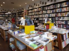 -晓风书屋(浙大紫金港店)